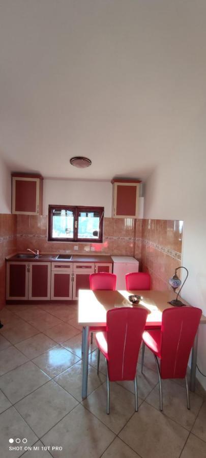 Apartments Tara Ulcinj Exteriér fotografie