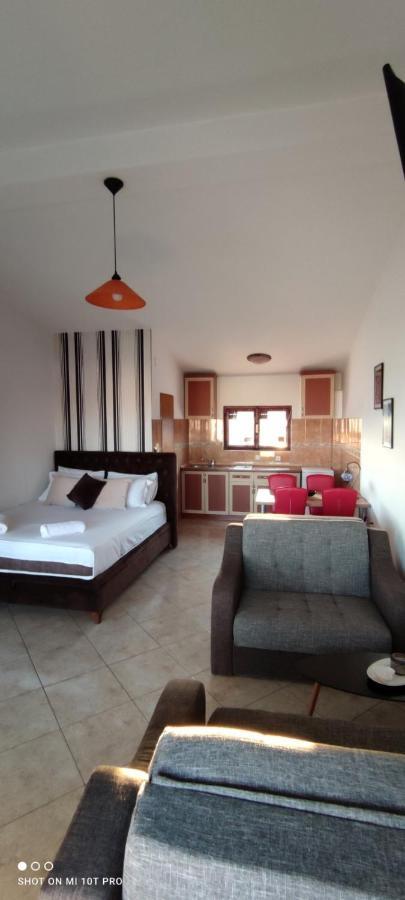 Apartments Tara Ulcinj Exteriér fotografie
